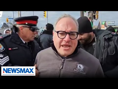 You are currently viewing ‘Woke’ Canada cops aid pro-Hamas mob, arrest journalists: Rebel News founder Ezra Levant