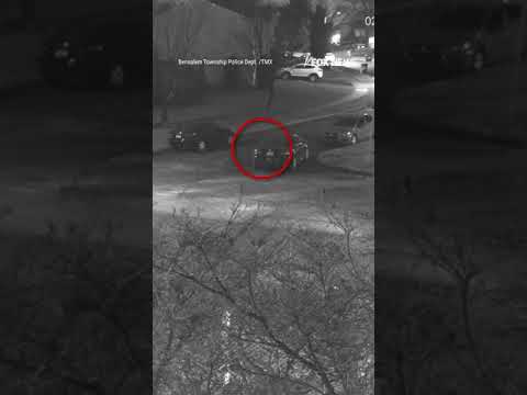 You are currently viewing Man drives 700 miles to burn down home of man who talked to his ex-girlfriend on the internet