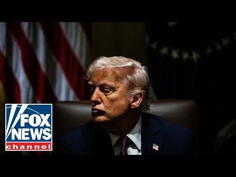 You are currently viewing The ‘key’ to Trump’s approval rating on the economy, expert reveals