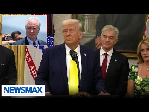 You are currently viewing ‘He’s a fake’: Trump responds to NEWSMAX question about Van Hollen sipping Margaritas