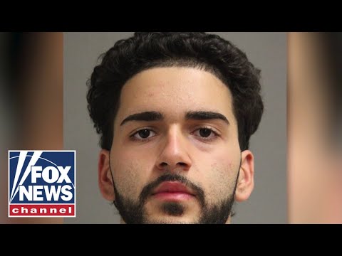 You are currently viewing Man faces hate crime charges for attack on Chicago Jewish students
