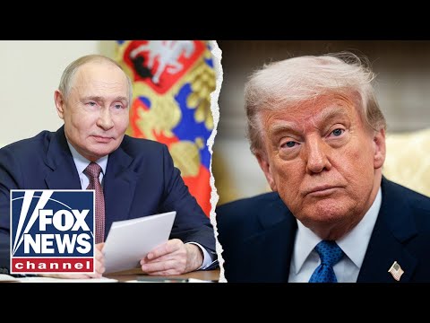 You are currently viewing Trump accuses Putin of ‘tapping’ him along in red-hot social media post