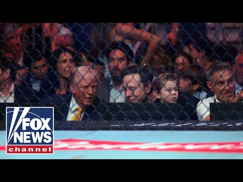 You are currently viewing Roaring UFC crowd welcomes Trump, chanting ‘USA!’ #ufc314 #trump #elonmusk #ufc