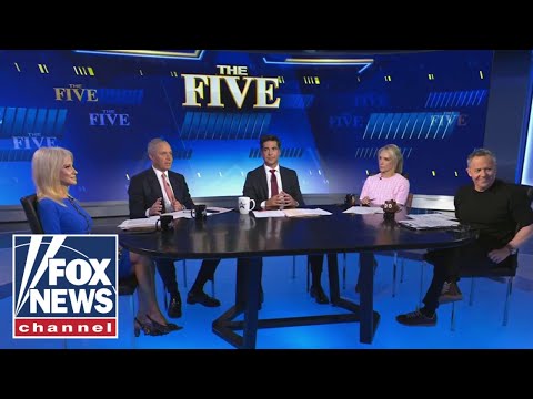 You are currently viewing ‘The Five’ highlights team Biden ‘in awe’ of deal-making Don