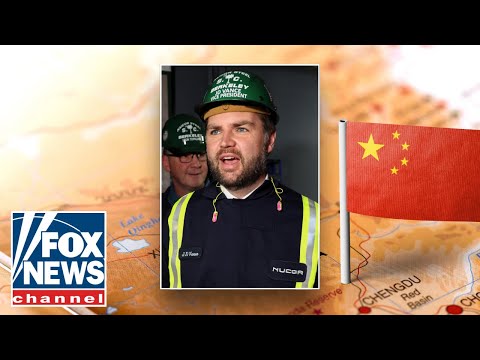 You are currently viewing JD Vance visits SC steel plant amid China tariff battle