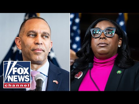 You are currently viewing Jeffries hit for outrage over McIver charges: ‘Missed his calling as a comedian’