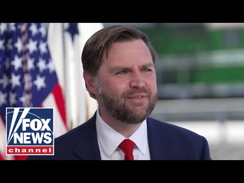 You are currently viewing JD Vance reveals why AOC brings him ‘nightmares’