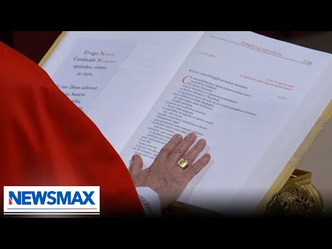 You are currently viewing Cardinals take oath in the Sistine Chapel as papal conclave begins