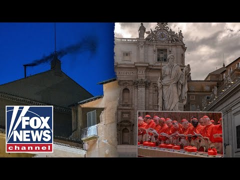 You are currently viewing ALL EYES ON VATICAN CITY: People are showing ‘love’ for the church