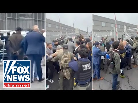 You are currently viewing ‘DISGUSTING!’: Dems storm ICE prison holding alleged killers, gangsters and child predators