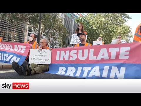 Read more about the article Insulate Britain protestors face prison if they cause further disruption