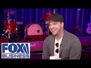 Read more about the article Gavin DeGraw on why he dropped out of college