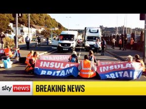 Read more about the article BREAKING: Insulate Britain blocks Port of Dover, calls for ‘Churchillian response’ to climate crisis