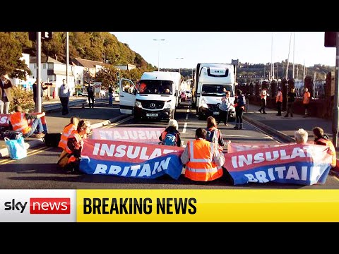 You are currently viewing BREAKING: Insulate Britain blocks Port of Dover, calls for ‘Churchillian response’ to climate crisis