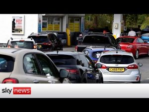 Read more about the article Fuel supply crisis: Motorists begin panic buying