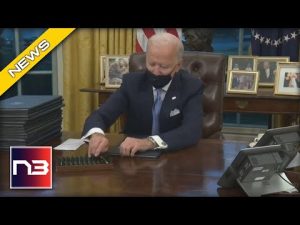 Read more about the article WHITE HOUSE CLAIM: Here’s The Reason Joe Biden Used A Fake White House Set