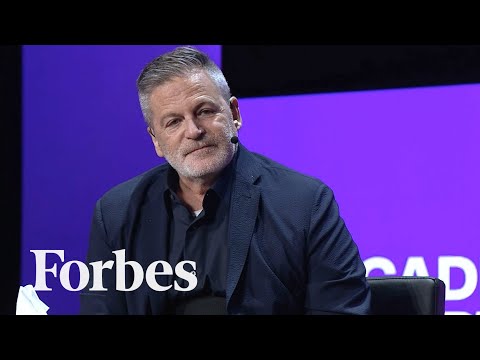 You are currently viewing Dan Gilbert Discusses Philanthropy, Building A Business, Detroit, And More At Forbes Under 30 Summit
