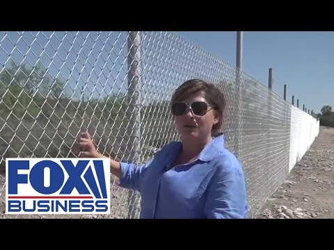 Read more about the article Bartiromo tours Texas border fence built to prevent migrants from crossing on residents’ property