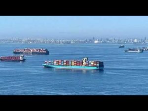 Read more about the article Port of Los Angeles Prepares for 24/7 Operations to Tackle Massive Cargo Backlog