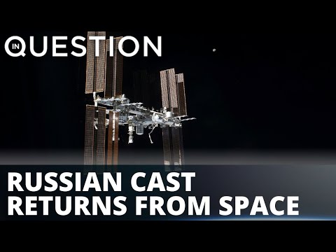 You are currently viewing Russian filmmakers return to Earth from space shoot (IQ SPECIAL)