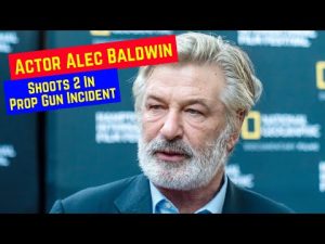 Read more about the article Actor Alec Baldwin Shoots 2/Kills 1 On-Set In Prop Gun Incident