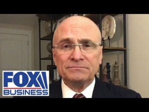 Read more about the article The restaurant sector ‘needs a lot of help’: Andy Puzder