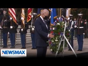 Read more about the article WATCH: President Biden participates in wreath-laying ceremony at the Tomb of the Unknown Soldier