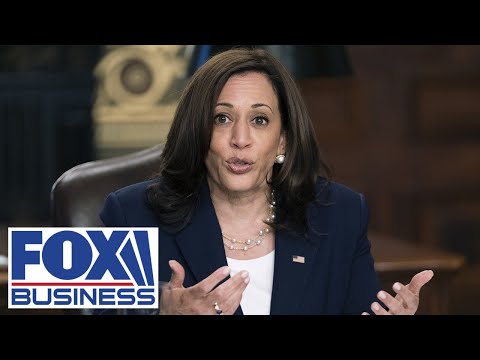 You are currently viewing Kamala Harris iced out during infrastructure bill signing