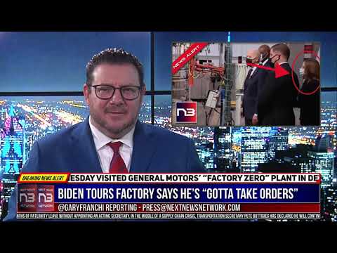 Read more about the article While Biden Tours Factory And Says He’s “Gotta Take Orders” From Lady Behind Him