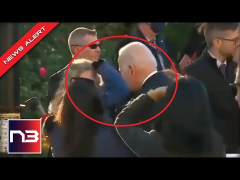 You are currently viewing At Thanksgiving Turkey Pardon, Joe Biden Gets SMACKED After Touching Little Girl In Her Ear