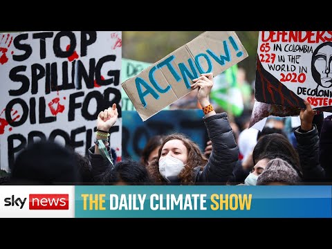 You are currently viewing Young activists protest on Glasgow streets