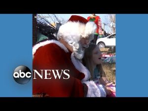 Read more about the article Santa Claus makes special visit to Kentucky