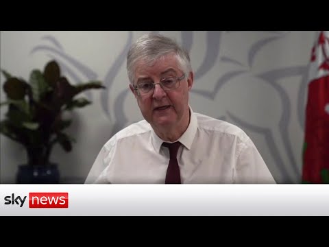 You are currently viewing Mark Drakeford says ‘it’s disgraceful’ to undermine COVID advice from Prof Whitty