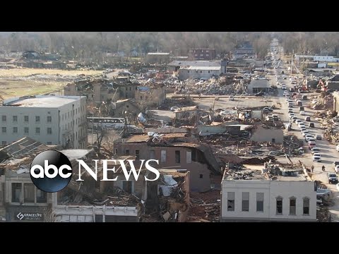 You are currently viewing Americans still picking up the pieces after 60 tornadoes ripped through 9 states