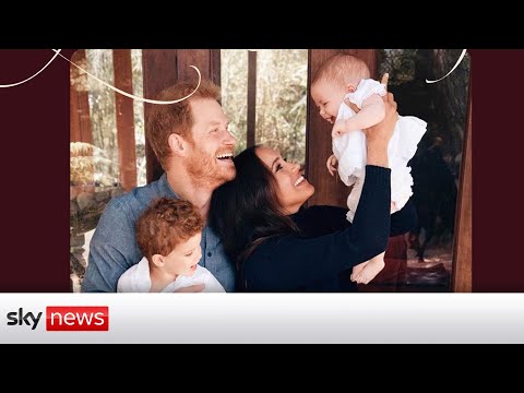 Read more about the article Harry and Meghan: First picture of Lilibet released