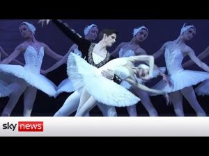 Read more about the article British ballet dancer living Russian fairytale