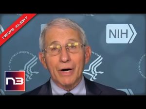 Read more about the article Fauci Weighs In On Mandates For Domestic Air Travel On Live TV