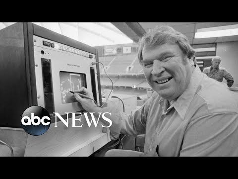 Read more about the article Friends, fans pay tribute to legendary NFL commentator John Madden