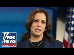 Read more about the article ‘The Five’ react to Kamala Harris staff exodus amid low approval ratings