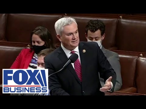 You are currently viewing Fight breaks out during House Intel hearing over Trump-Russia collusion