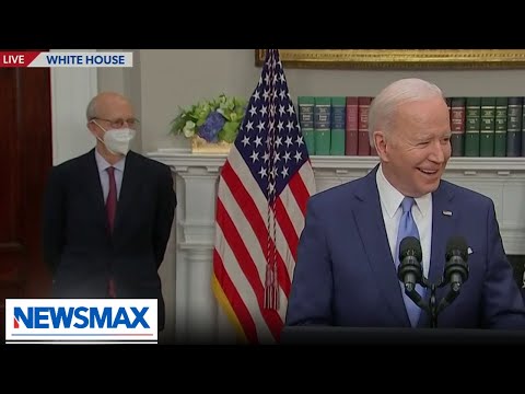 You are currently viewing President Joe Biden announces Breyer retirement from SCOTUS