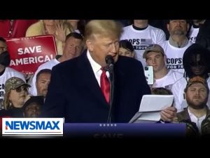 Read more about the article Trump reads ‘The Snake’ at Texas rally