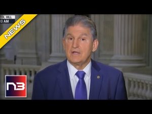 Read more about the article After Supreme Court Shake Up, Manchin Gives Biden A Huge Gift