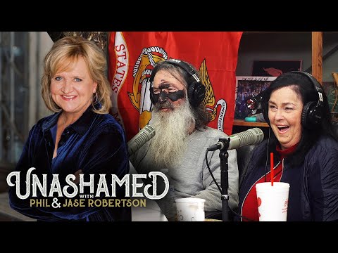 Read more about the article Chonda Pierce Joins Phil and Miss Kay for Big Laughs & Lisa Shares an Emotional Story | Ep 412