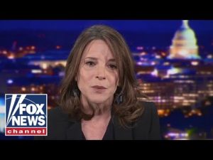 Read more about the article Marianne Williamson reveals the cause of the ‘real political divide’ in America