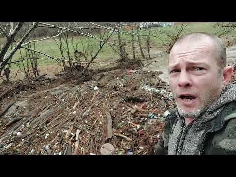 Read more about the article Major Flooding Hits Parts of Eastern Kentucky, Massive Piles of Debris Piled Up In Waterways