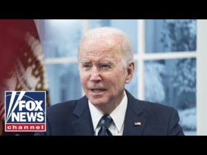 Read more about the article ‘The Five’ react to Democrats ready to challenge Biden in 2024