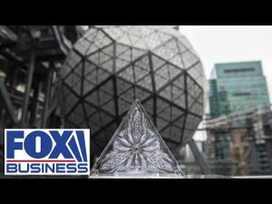 Read more about the article What the 2022 Times Square New Year’s Eve ball design symbolizes this year