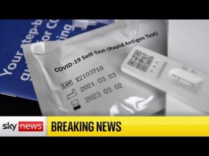 Read more about the article COVID-19: PCR not needed after positive lateral flow under new testing rules