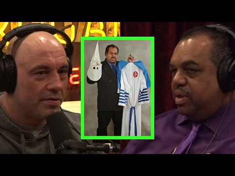 Read more about the article Daryl Davis Breaksdown His Technique for Talking to Klan Members